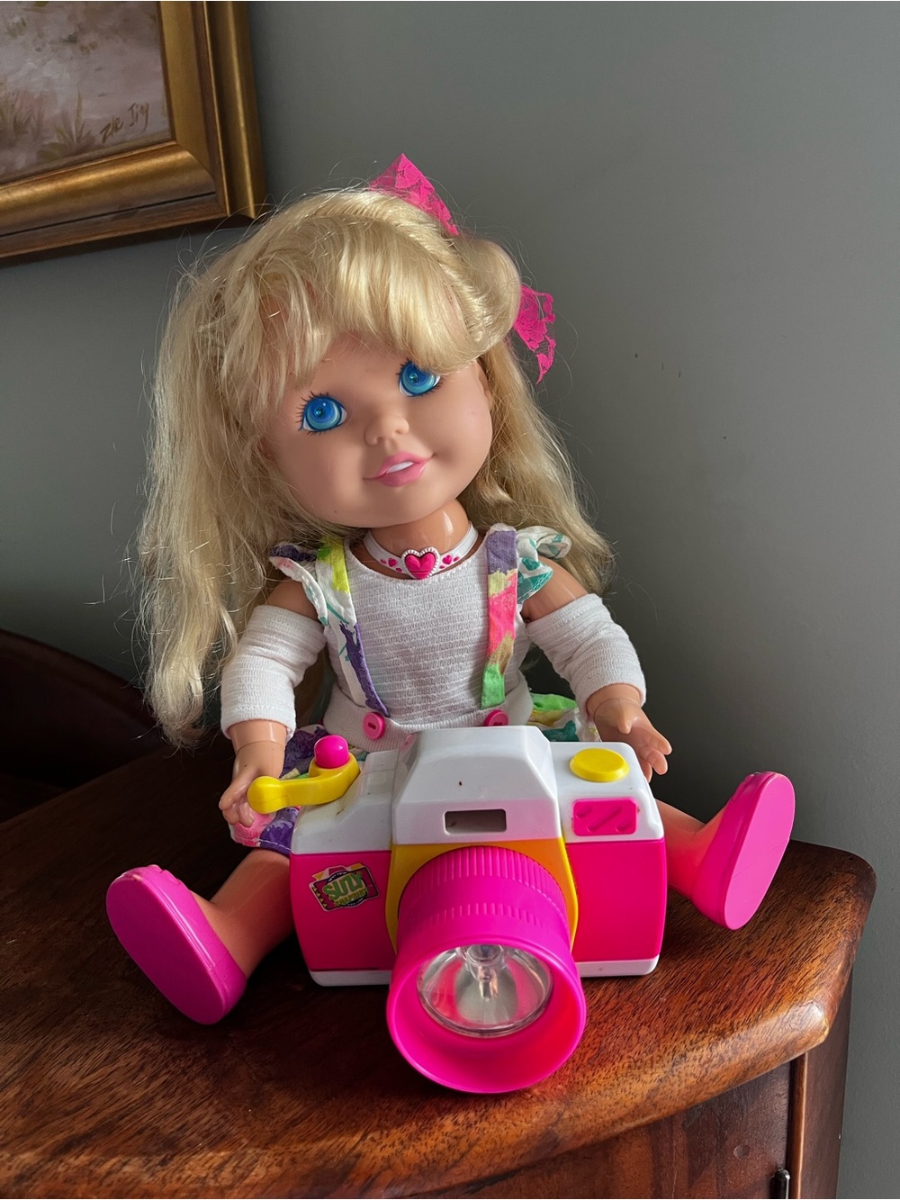 Galoob 1991 Vintage Retro Suzy Snapshot Doll with camera working
